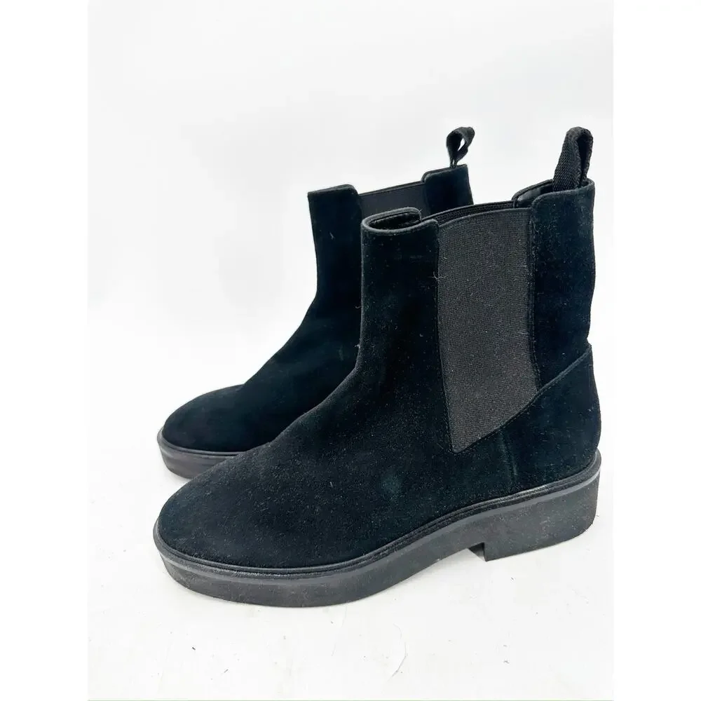 Stuart Weitzman Henley Black Suede Chelsea Boots Women‎ Size 5B EXCELLENT